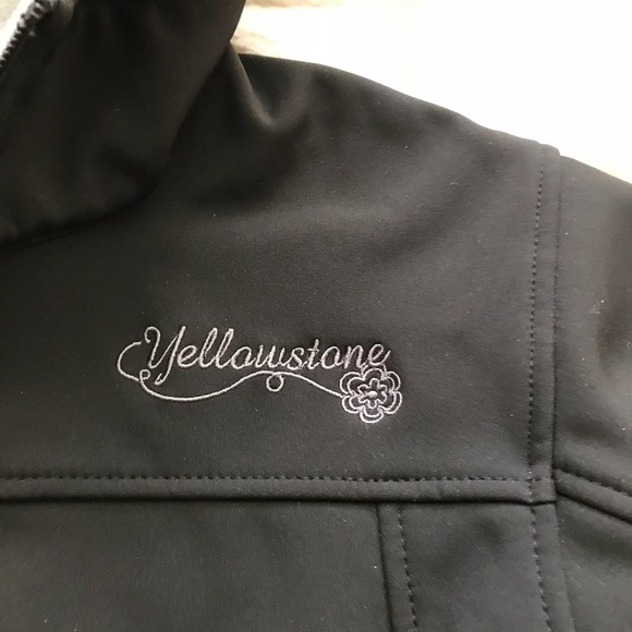 Yellowstone tourist jacket - Picture 2 of 3