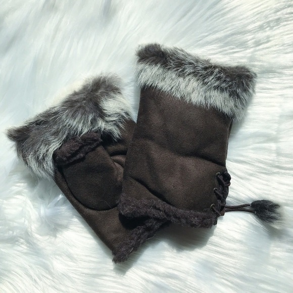 Faux Fur Fingerless Gloves - Picture 2 of 4