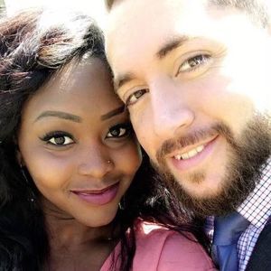 Meet your Posher, Ronika