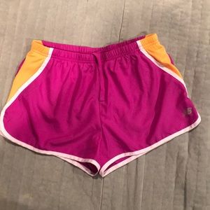 ✨NWOT✨ New Balance running shorts