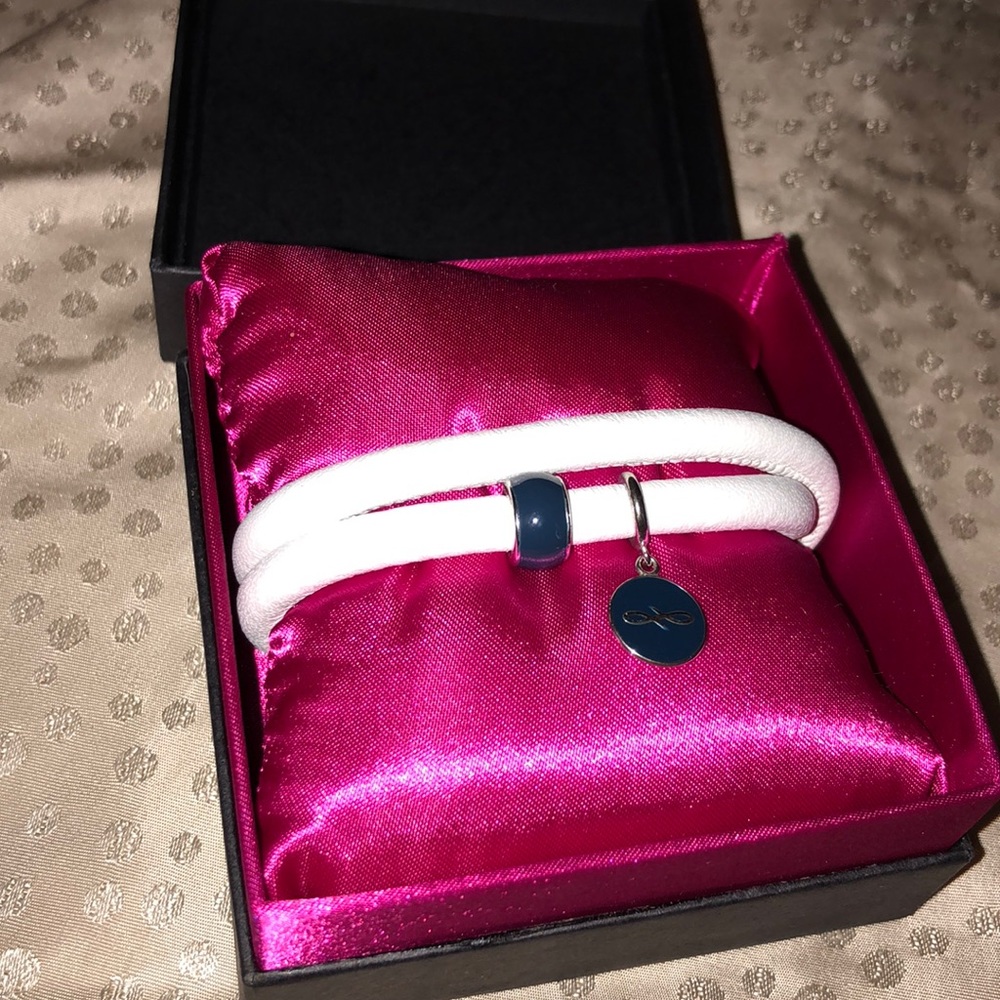 Endless jewelry bracelet!  Brand new!