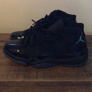 Air Jordan 11 Gamma Blue