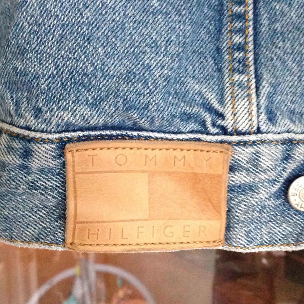 90s Vintage Tommy denim jacket - Picture 5 of 5