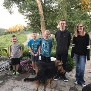 Meet your Posher, Sam