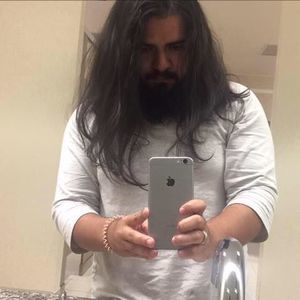 Meet your Posher, Cristhian