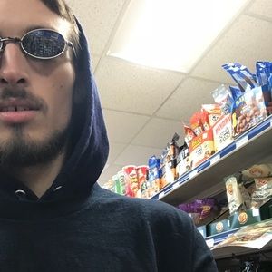 Meet your Posher, Tyler