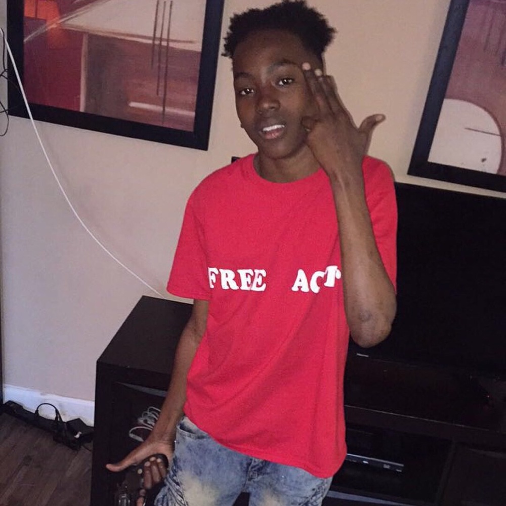 Meet your Posher, Lavelle