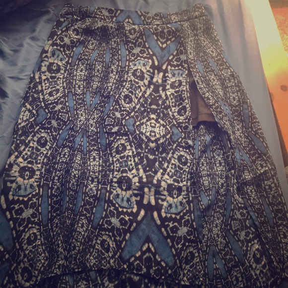 Skirt - Picture 1 of 1