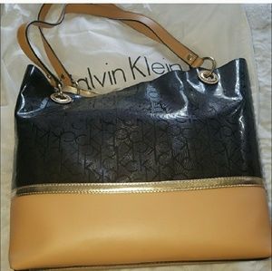 New Calvin Klein purse/tote