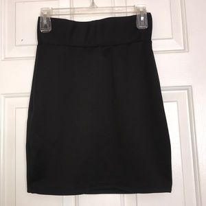 Black pencil skirt