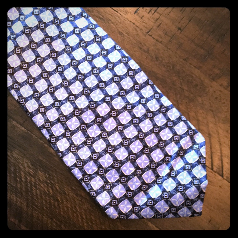 Ike Behar tie