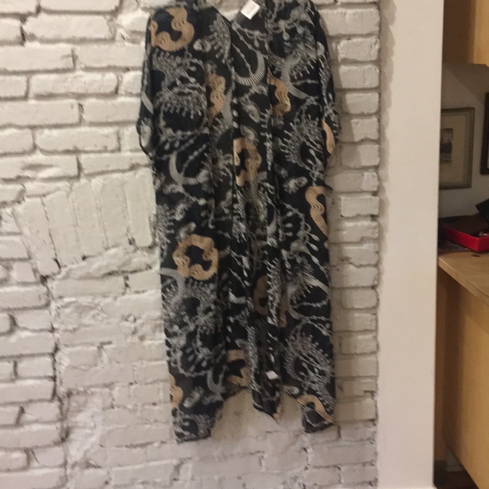 Sheer open loose tunic