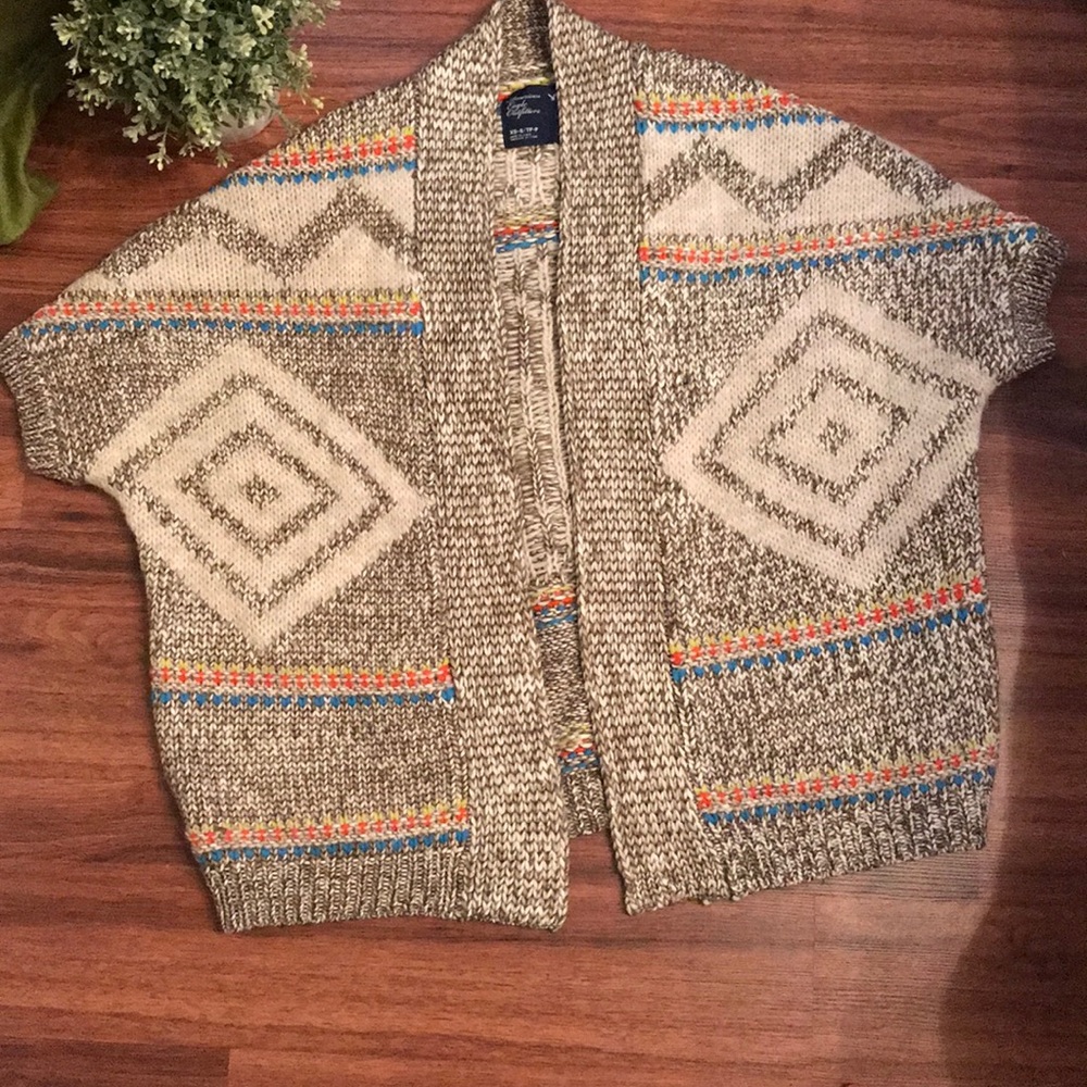 NWOT American eagle Aztec print poncho