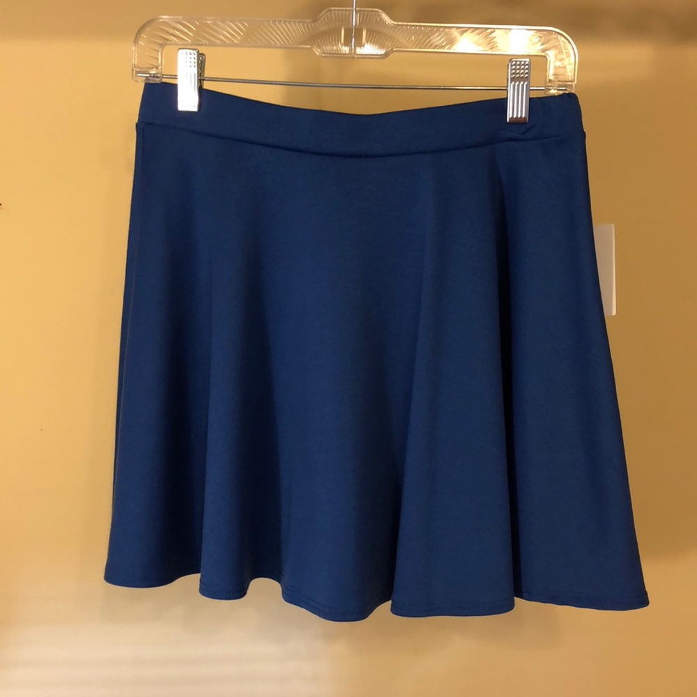 Solid skater skirt