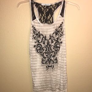 Maurice’s tank top