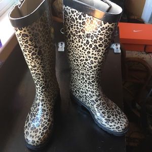 Leopard Print Rain Boots