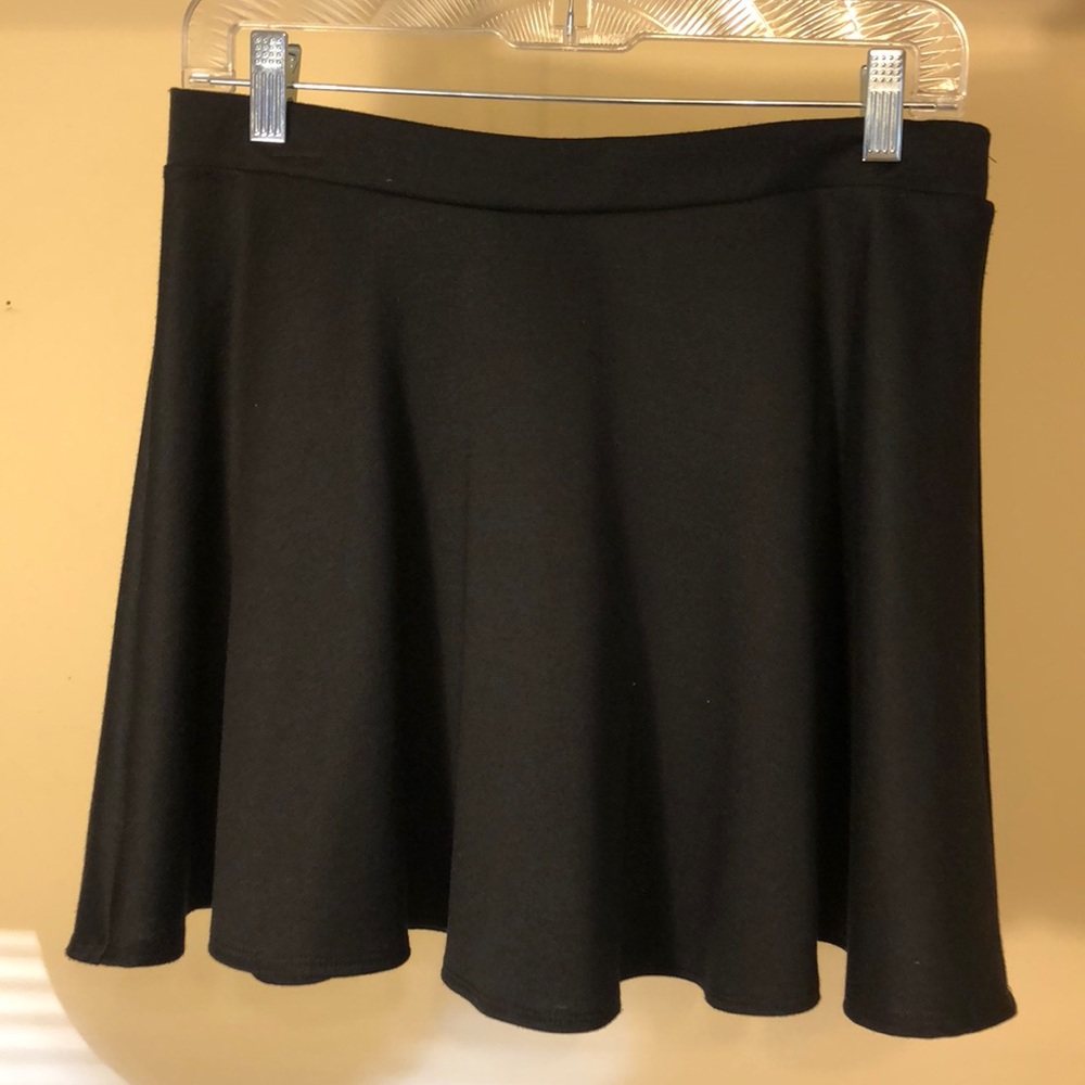 Solid skater skirt