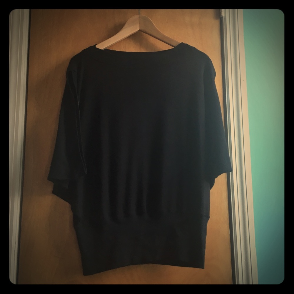 Diesel Style Lab Drapey Black top
