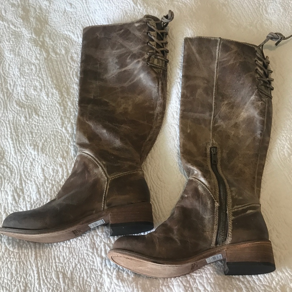 NWT Buckle Distressed Boots