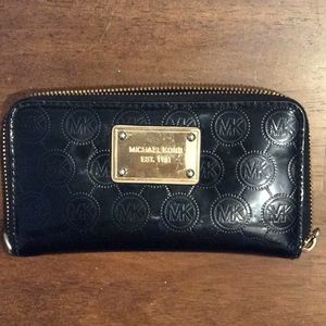 Authentic Michael Kors Patent Leather Wallet