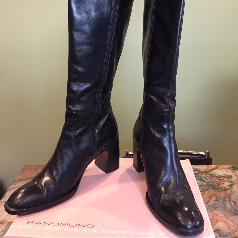 Black leather boots, hand made in Italy, 9 1/2