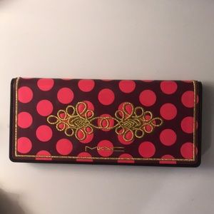 Mac Nutcracker Sweet Warm Eye Compact