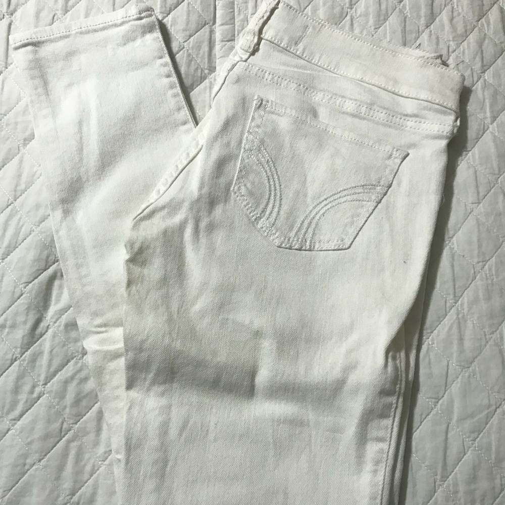 SALE ‼️‼️ white jeans
