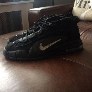 Worn once Nike Air Penny 1 Black and Blue!!!!