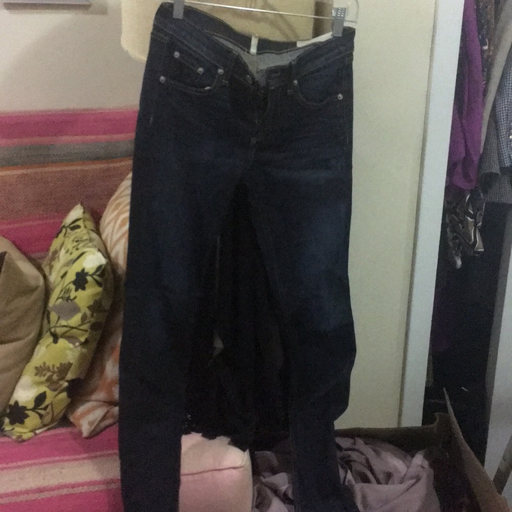 Rag and bone size 26 skinny jean