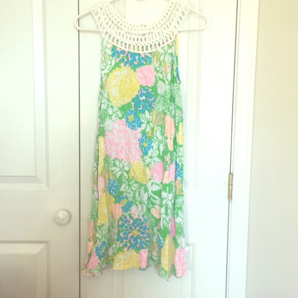 EUC Jillie Swing Dress Hibiscus stroll