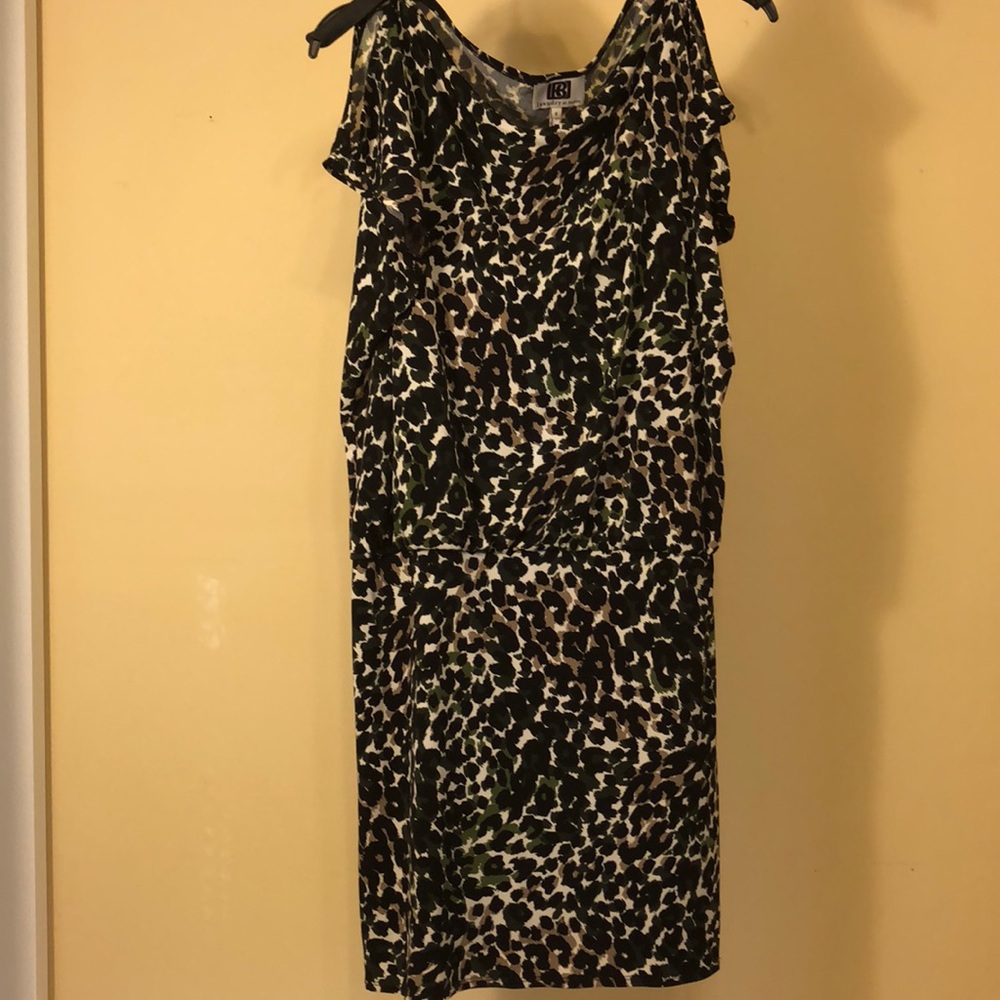 Comfortable and flattering cocktail/work dress