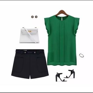 💚 Emerald Kelly green chiffon top size Small 👑