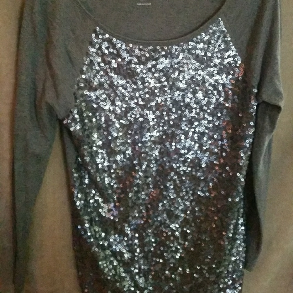 Old Navy Gray Long Sleeve Shirt