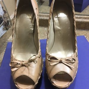 Stuart Weitzman Whippet Pump