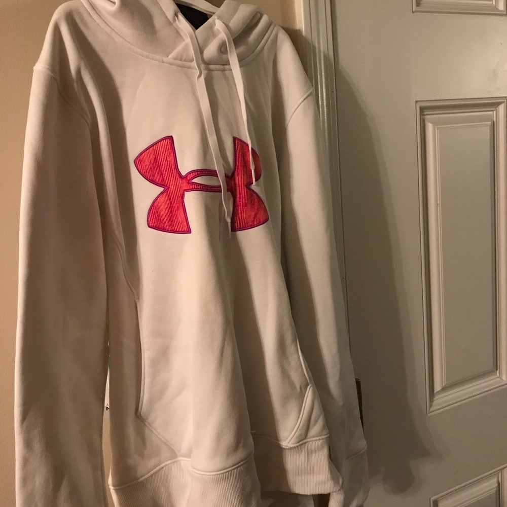 Underarmour sweater