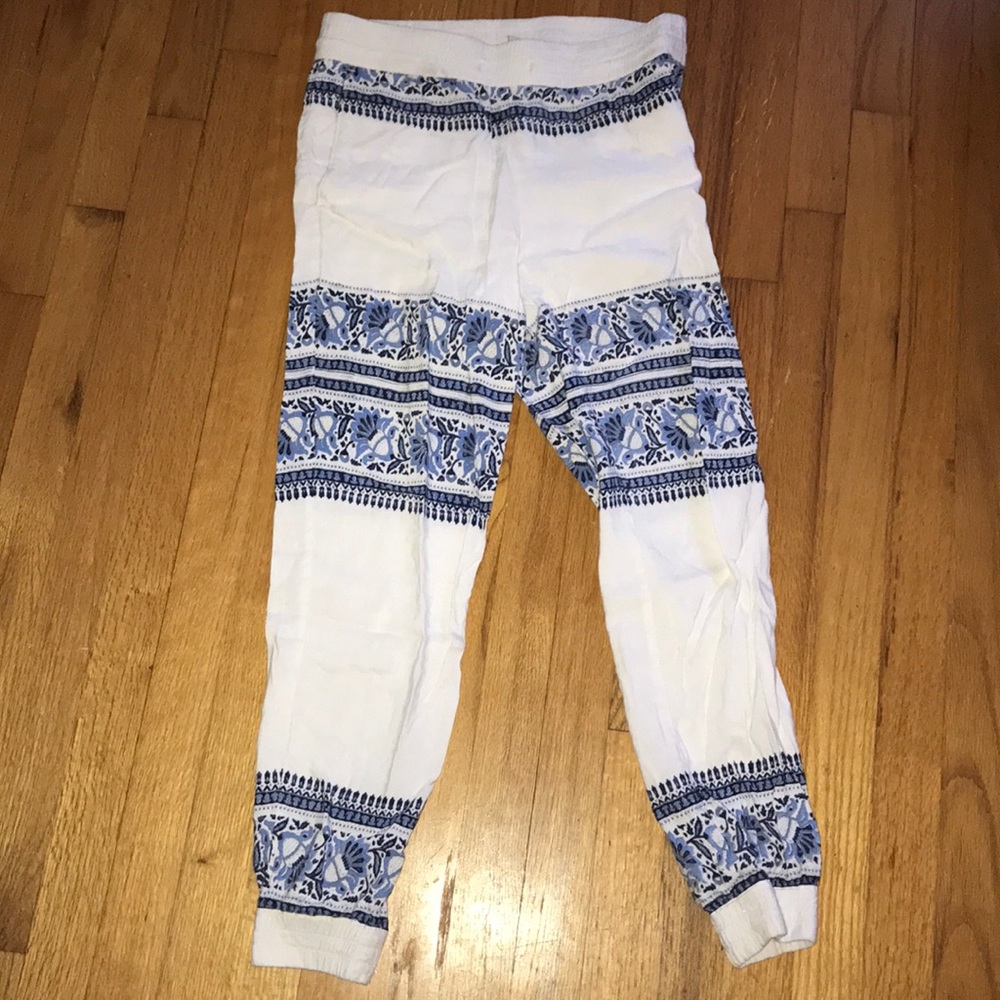 LOFT white patterned linen pants XS
