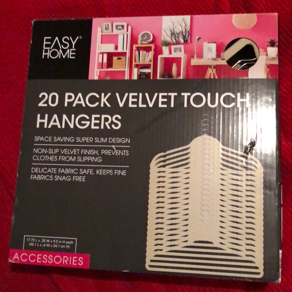 20 Pack Velvet Hangers