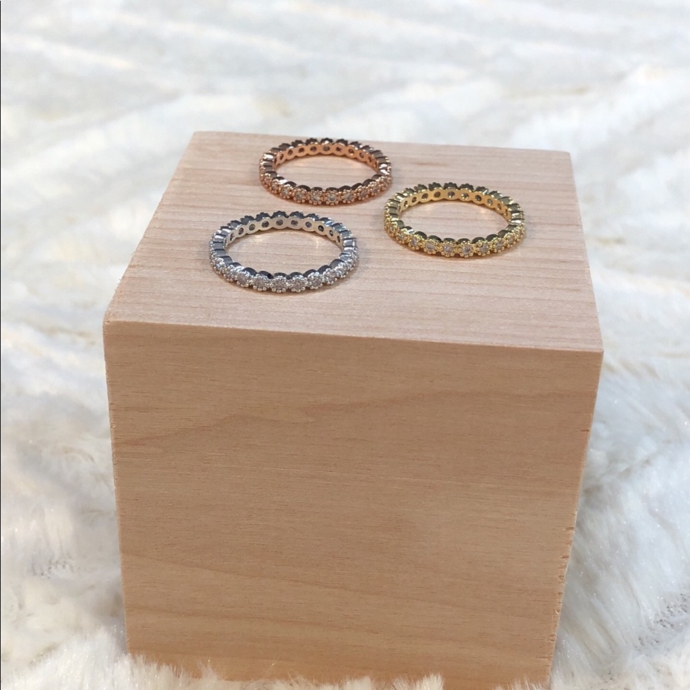 3 ring set- gold silver and rose gold tones - Picture 3 of 4