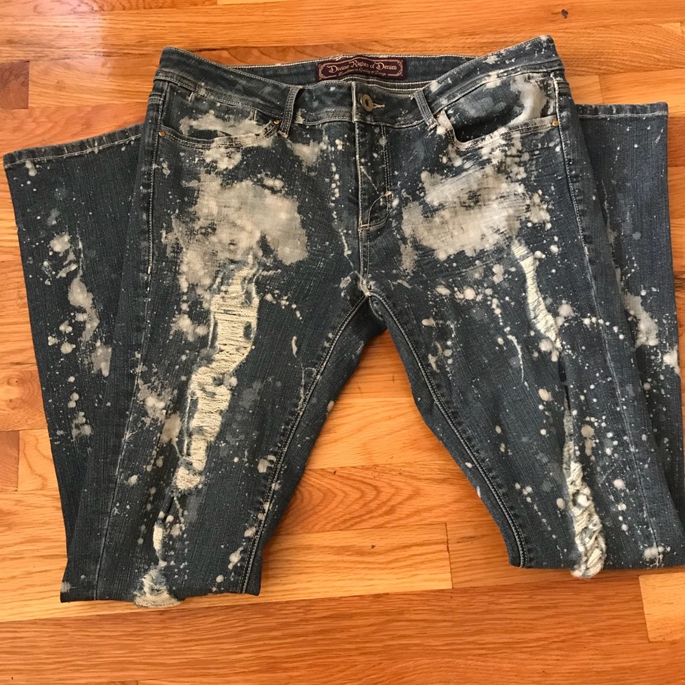 Divine Rights Distressed Splatter Jeans Size 31