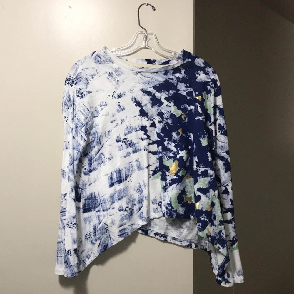 Long sleeved draped shirt