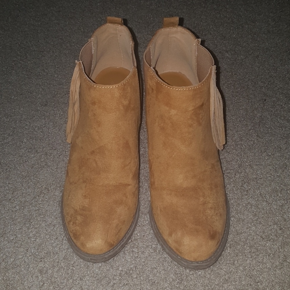 American Eagle Booties