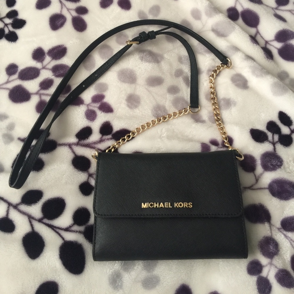 Small Michael Kors cross body