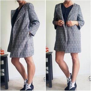 SALE Black and Cream Cropped Sleeve Jacket