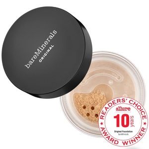 Bare Minerals Foundation in Medium Beige