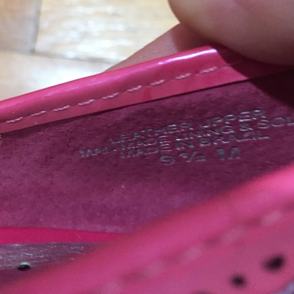 BCBG Heels size 9 1/2 worn once Pink - Picture 6 of 6