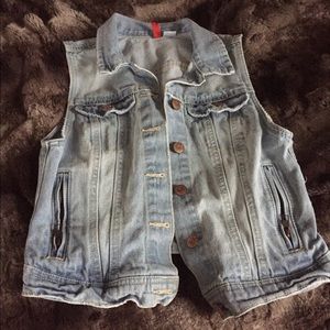 H&M cropped denim vest