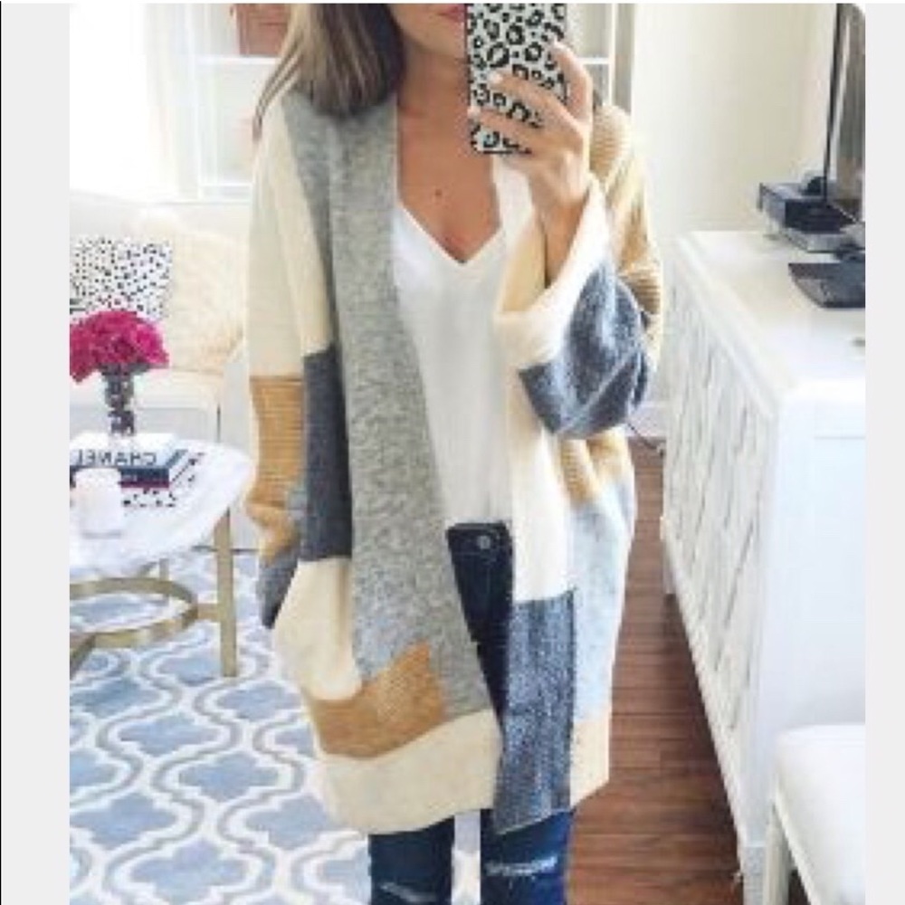 Sweater - Picture 4 of 4