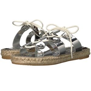 BRAND NEW Dolce Vita sandals