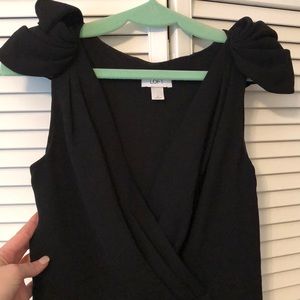 WORN ONCE: Ann Taylor Black Dress- Size 2 😍
