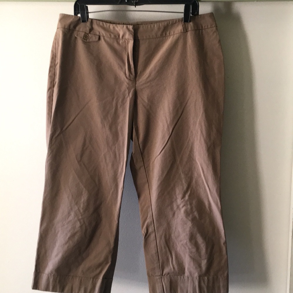 New York & Co cropped trousers, size 14